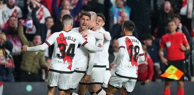 Райо Вальекано - Лех Райо Вальекано - Лех