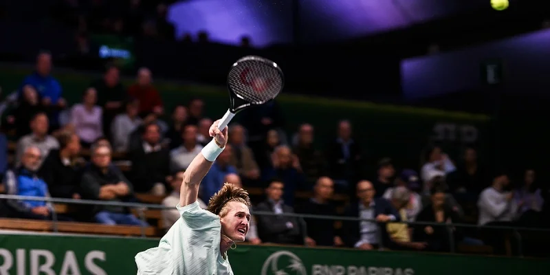 Себастьян Корда - Миомир Кечманович