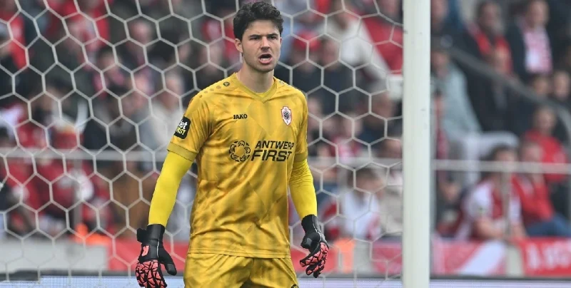 Антверпен - Ла-Лувьер Антверпен - Ла-Лувьер