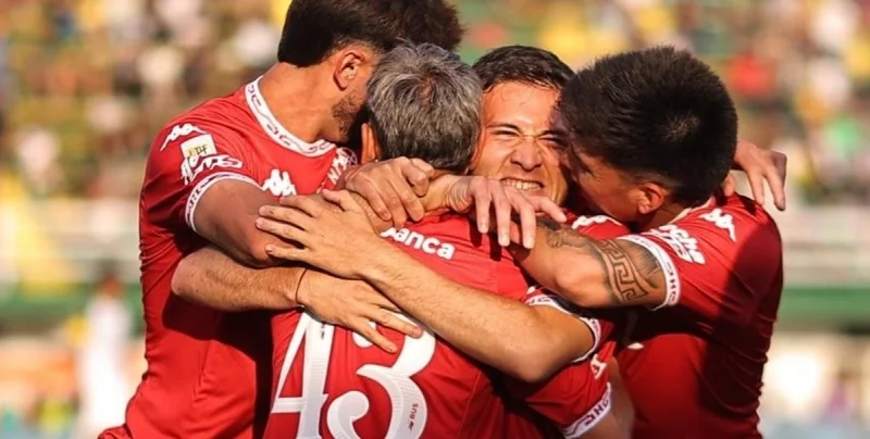 Атлетико Хуракан - Ньюэллз Олд Бойз Атлетико Хуракан - Ньюэллз Олд Бойз