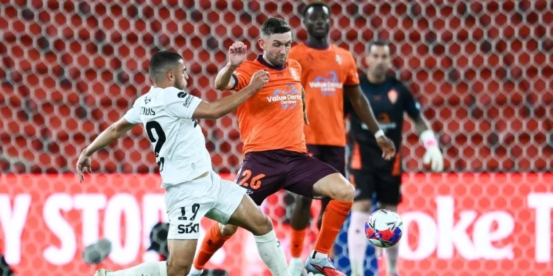 Брисбен Роар - Ньюкасл Джетс Брисбен Роар - Ньюкасл Джетс