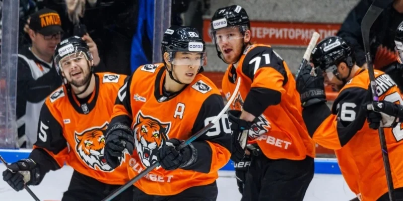 Амур - Автомобилист