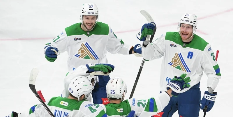 Салават Юл - Лада