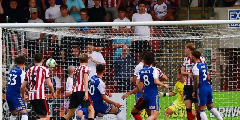 Челтенхэм Таун - Ноттс Каунти Челтенхэм Таун - Ноттс Каунти