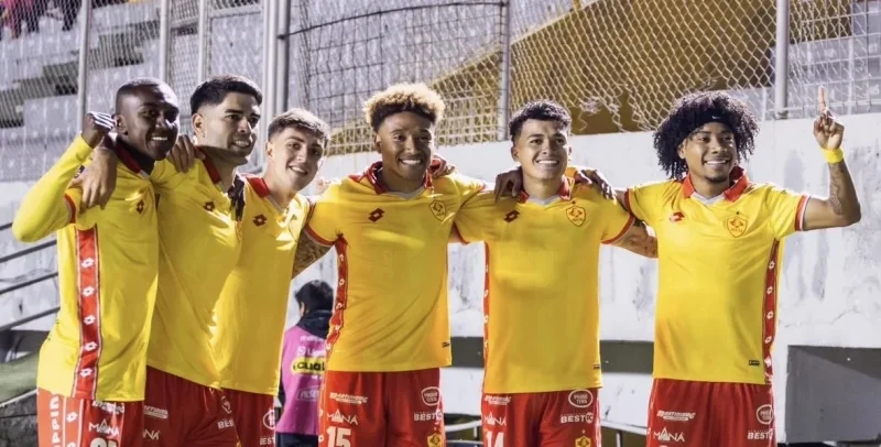 Аукас - Дельфин