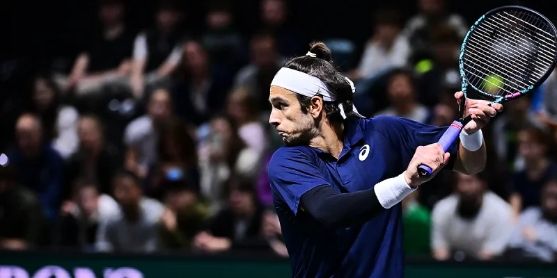 Лоренцо Музетти - Алекс Де Минаур Лоренцо Музетти - Алекс Де Минаур