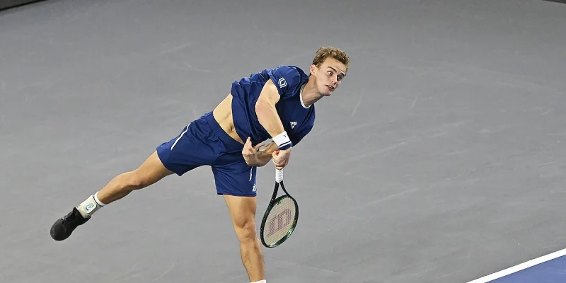 Люка Ван Аш - Михаил Кукушкин Люка Ван Аш - Михаил Кукушкин