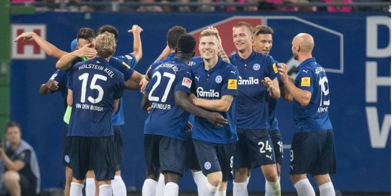 Хольштайн Киль - Силькеборг Хольштайн Киль - Силькеборг