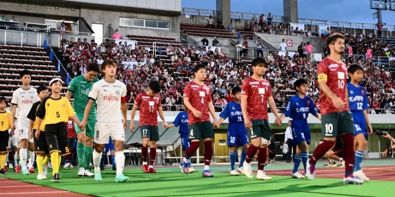 Кочи Юнайтед - Ванрауре Кочи Юнайтед - Ванрауре