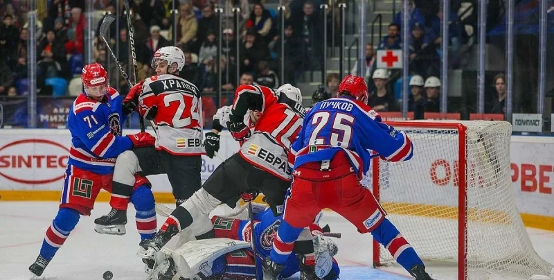 AKM - Динамо-Алтай