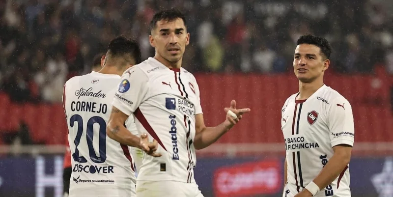 Эмелек - ЛДУ-Кито Эмелек - ЛДУ-Кито