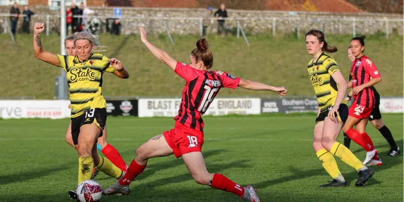 Левен - Рома (Ж)