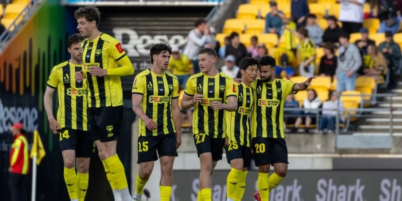 Веллингтон Феникс - Макартур Веллингтон Феникс - Макартур