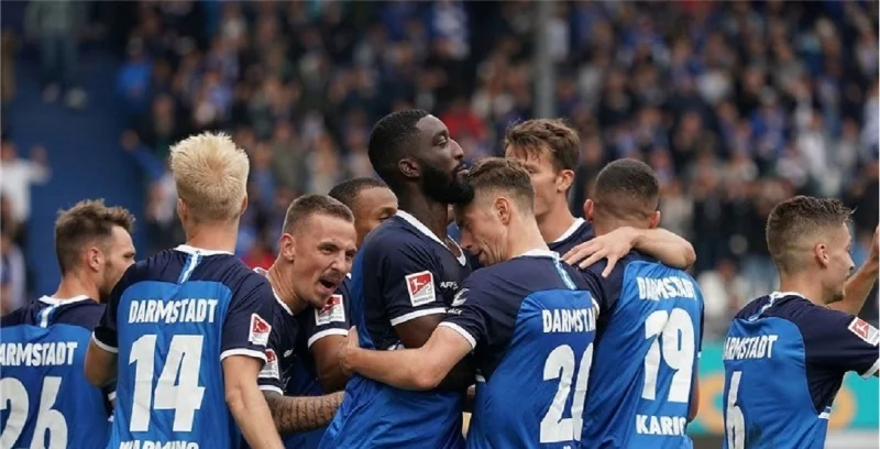 Дармштадт - Гройтер Фюрт