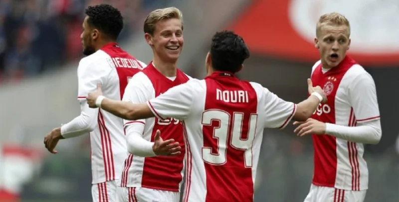 Хелмонд Спорт - Йонг Аякс Хелмонд Спорт - Йонг Аякс