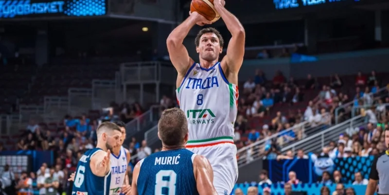 Италия - Исландия