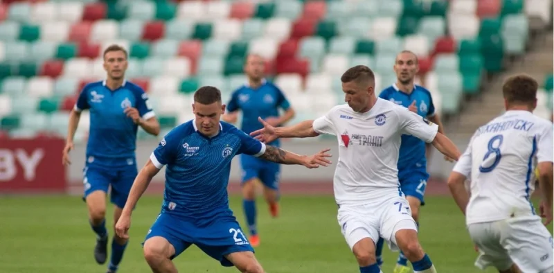 Слуцк - Динамо Брест Слуцк - Динамо Брест