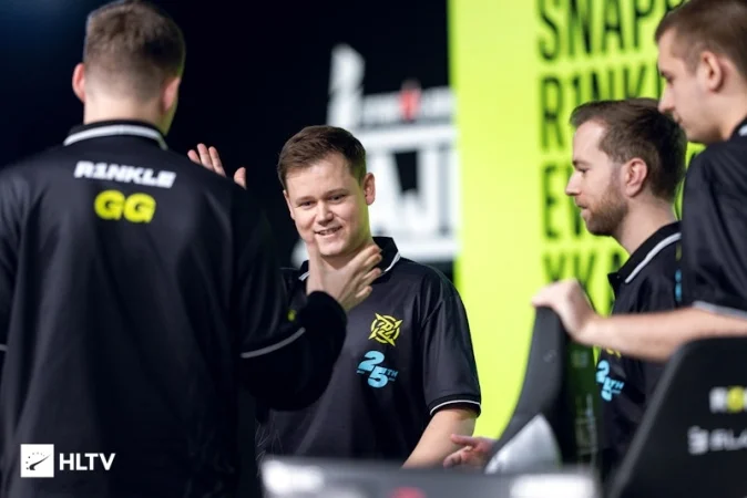 M80 - TyLoo M80 - TyLoo