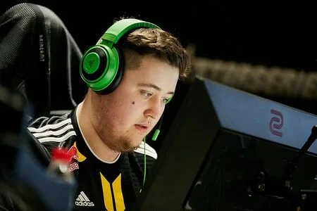 NaVi - Team Vitality NaVi - Team Vitality