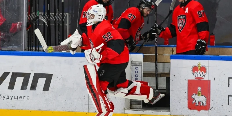 Молот - Красноярские Рыси Молот - Красноярские Рыси