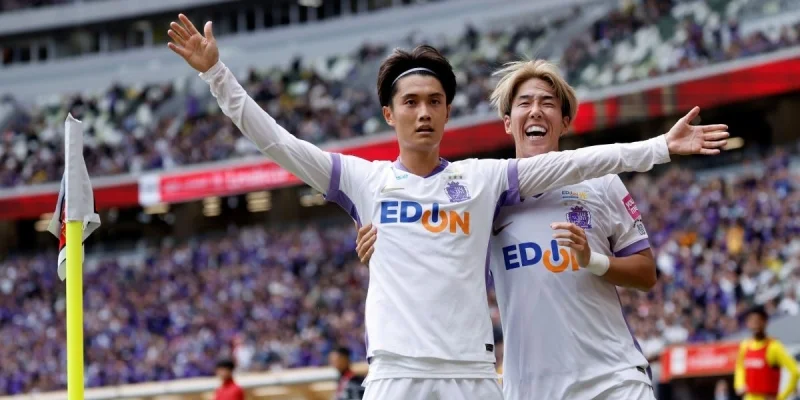 Хиросима - Шанхай Шэньхуа Хиросима - Шанхай Шэньхуа