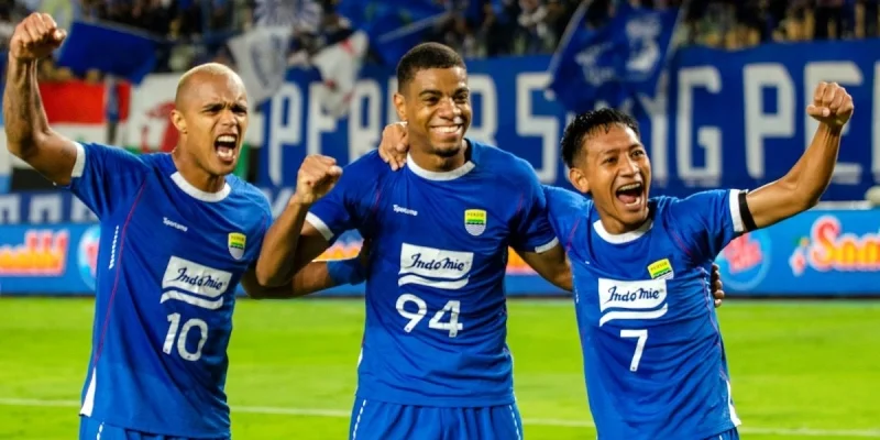 Персиб Бандунг - Бангкок Юнайтед Персиб Бандунг - Бангкок Юнайтед