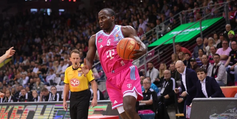 Бонн - Скайлайнерс Бонн - Скайлайнерс