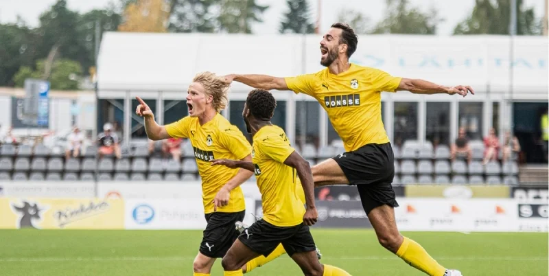 КуПС - Лозанна КуПС - Лозанна