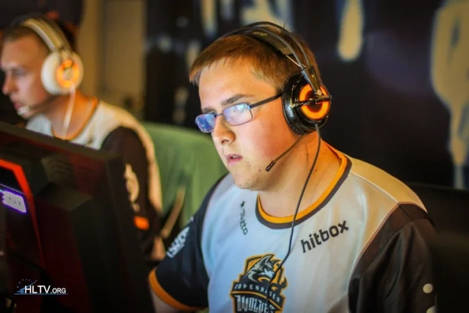 CPH Wolves - mouz NXT CPH Wolves - mouz NXT