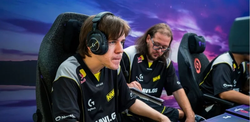 MOUZ - NaVi MOUZ - NaVi