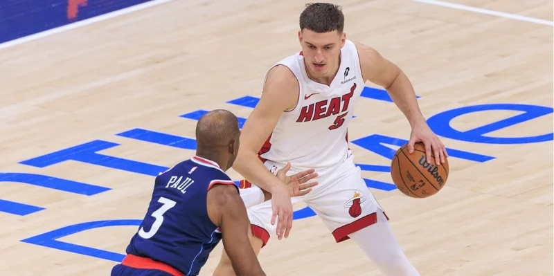 Майами - Торонто Майами - Торонто