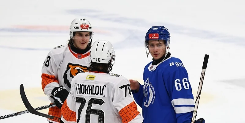 Амурские Тигры - АКМ-Юниор