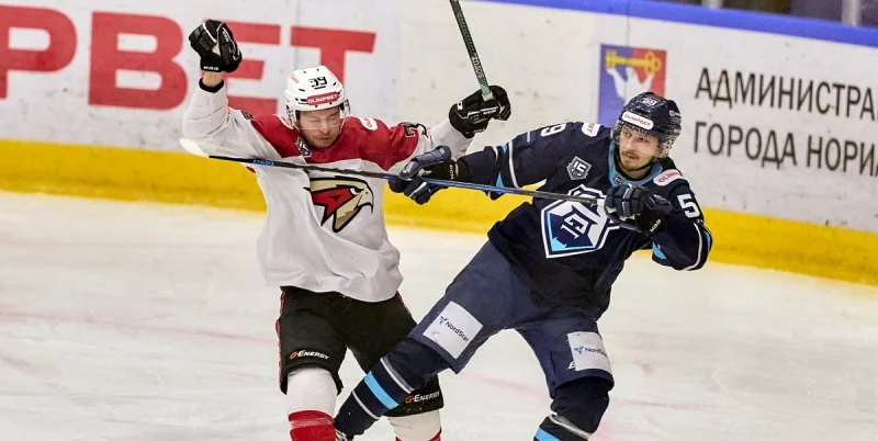 Омские Крылья - Рязань Омские Крылья - Рязань