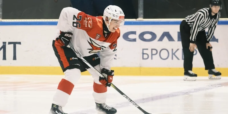 Локо-76 - Омские Ястребы Локо-76 - Омские Ястребы