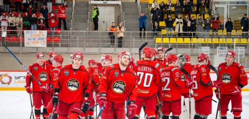 Горняк - Торпедо-Горький Горняк - Торпедо-Горький