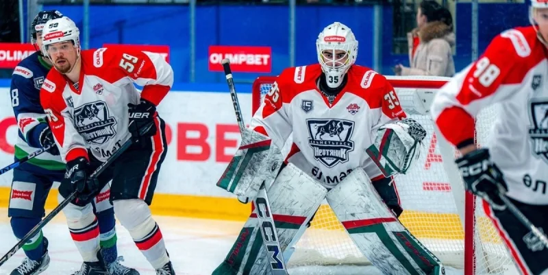 Нефтяник Ал - Сокол