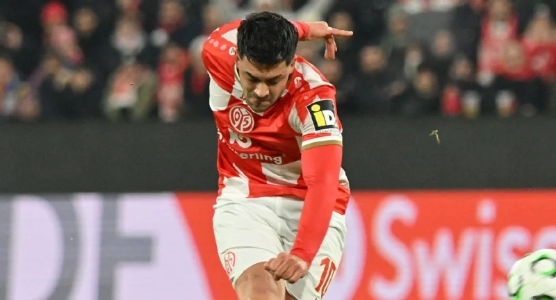 Майнц - Санкт-Паули Майнц - Санкт-Паули