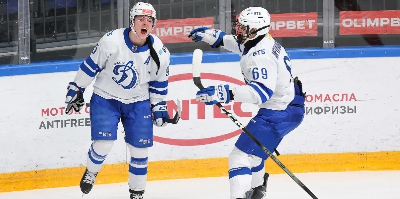 МХК Динамо - Крылья Советов