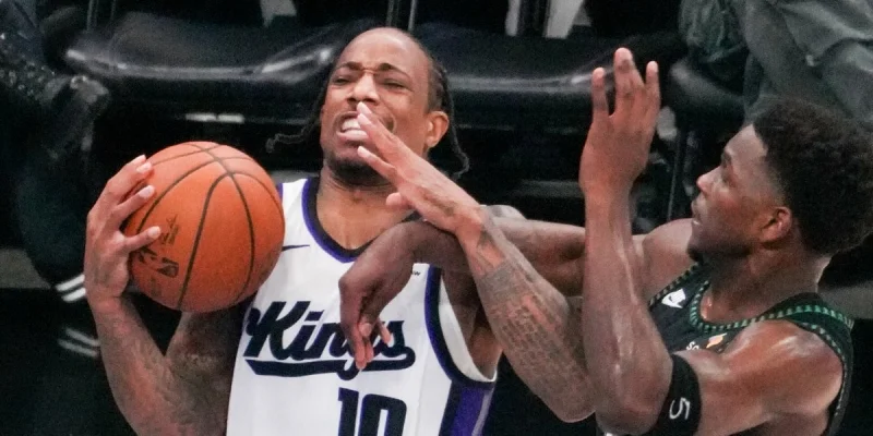 Сакраменто - Детройт