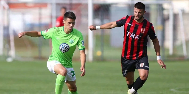 Влазния - Флямуртари Влазния - Флямуртари