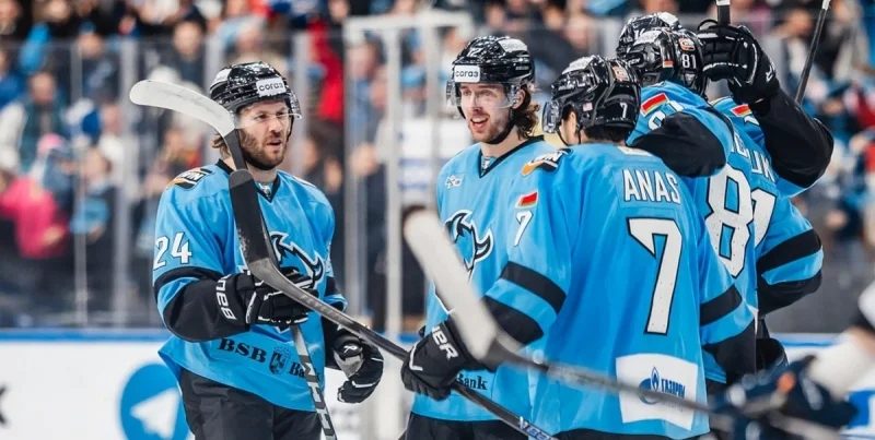 Динамо Мн - СКА