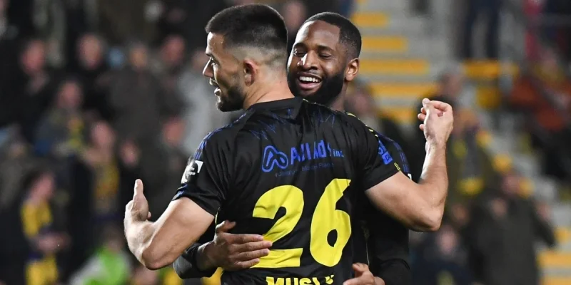 Стандард - Сент-Трюйден