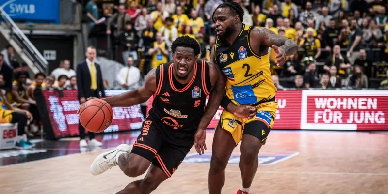 Людвигсбург - Йена