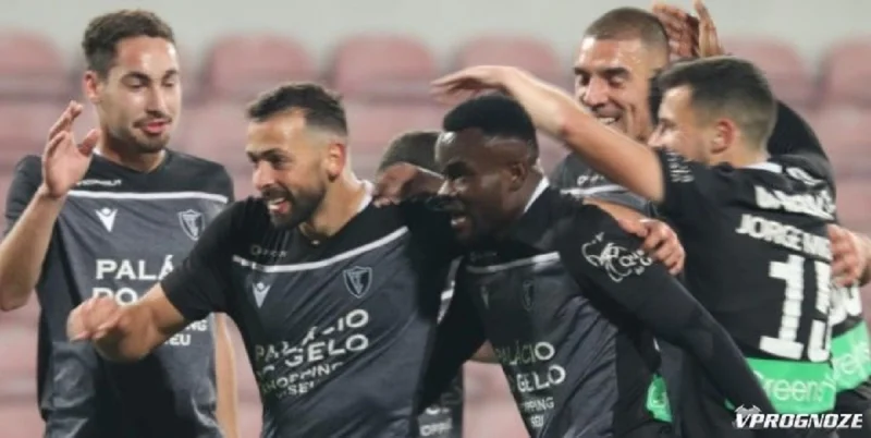 Академику де Визеу - Бенфика B