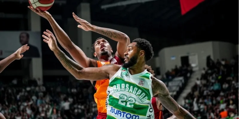 Бюйюкчекмедже - Бурсаспор Бюйюкчекмедже - Бурсаспор