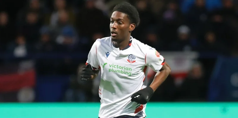 Болтон - Мансфилд