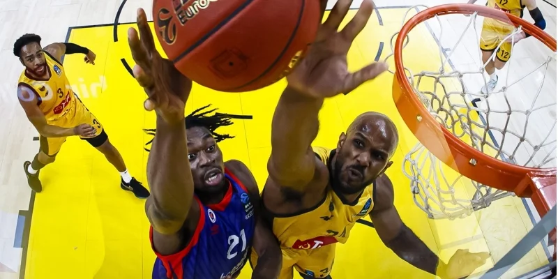 Бахчешехир Университет - Гамбург