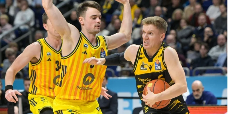 Альба - Брауншвейг