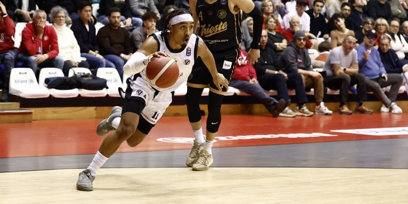 Виртус - Олимпия Милано Виртус - Олимпия Милано