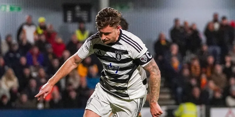 Куинз Парк - Форфар Атлетик